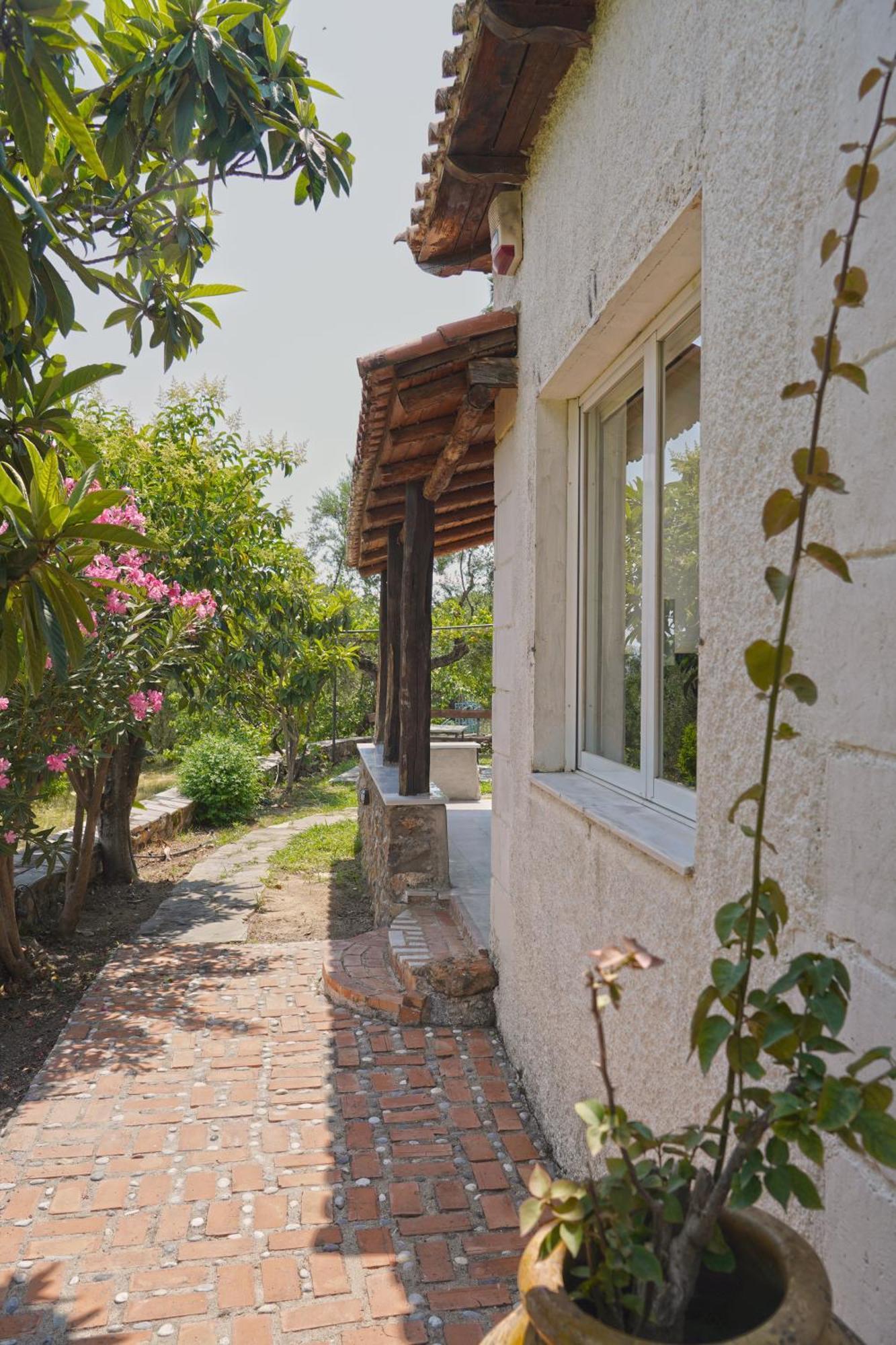 אפרטהוטל קלמאטה Polas Residencies חדר תמונה